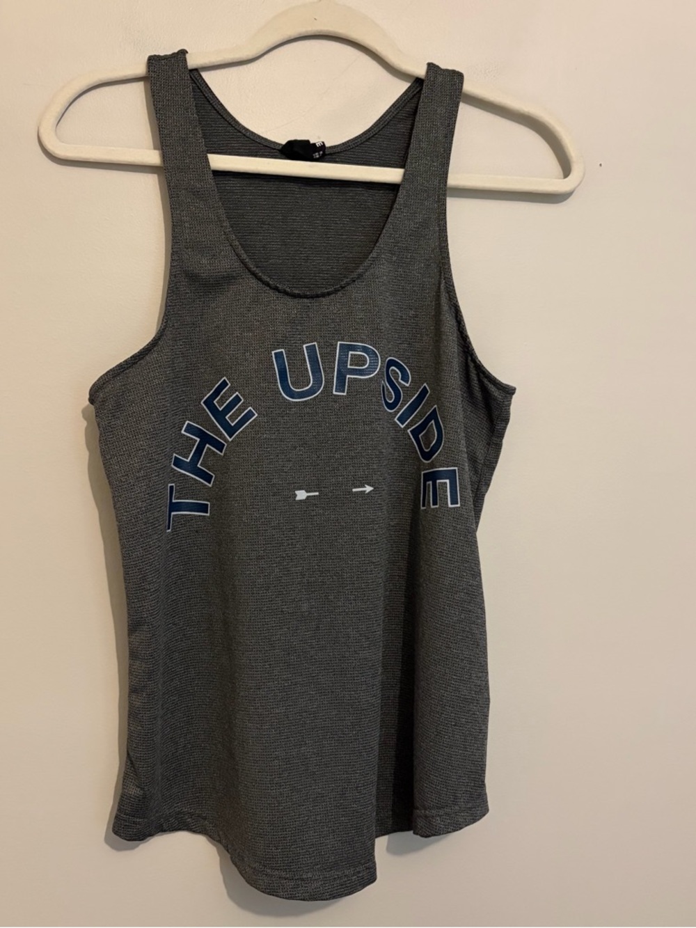 The Upside Yoga Grey Logo Tank Top sz US 4 xs Small